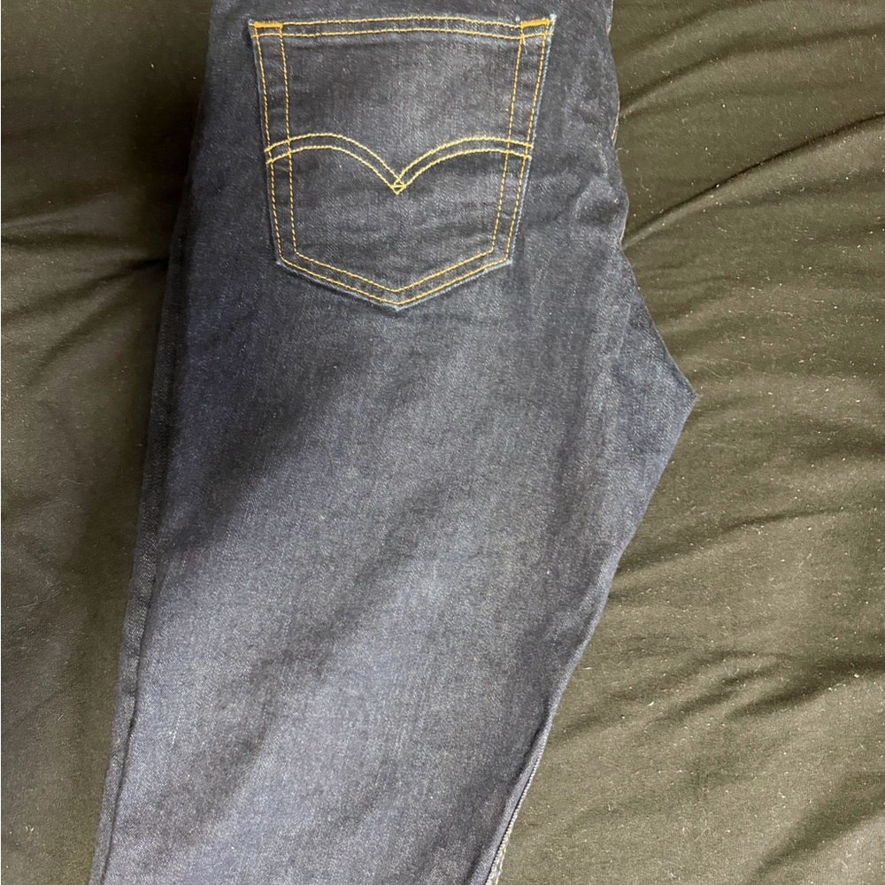 Levi's Slim Fit Dark Blue Jeans - Picture 3 of 4